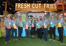 Team EarthFresh in full force. They proudly shows the company's latest product addition Fast. Fresh. Gourmet.. It's a line up of grill/oven ready potato trays.